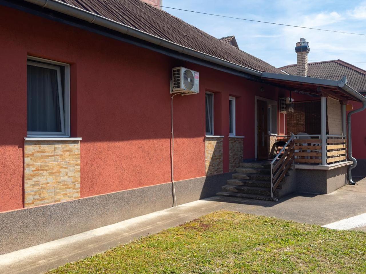 Bakina Kuca Apartment *