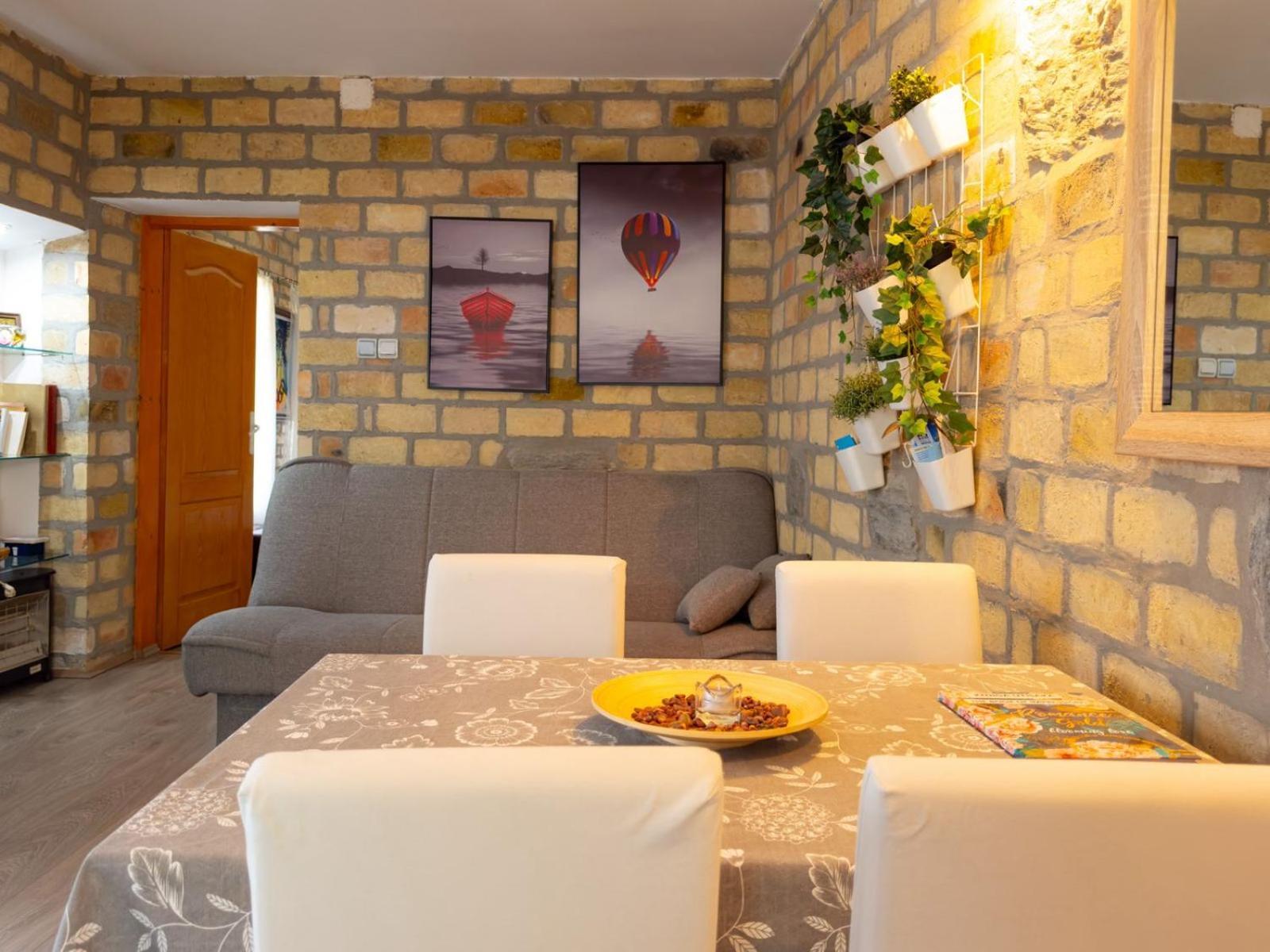 Bakina Kuca Apartment